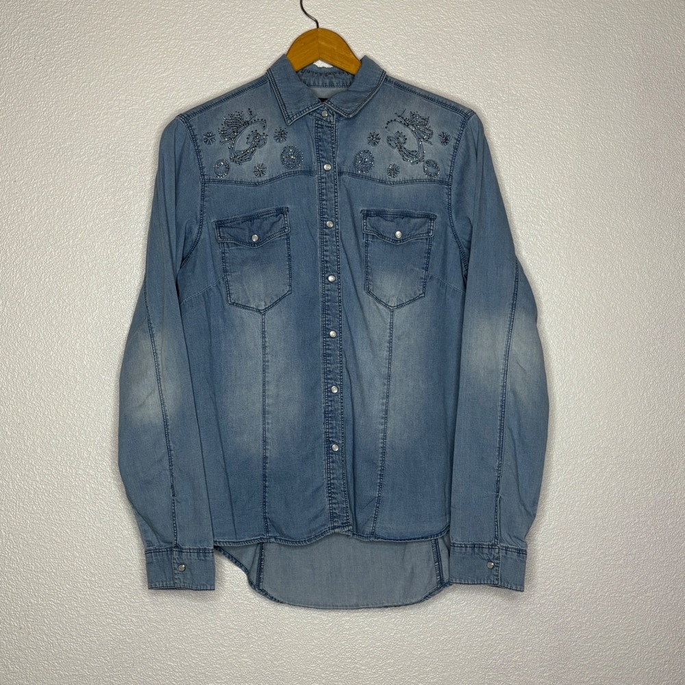 Cowgirl Legend Women's Denim Western Shirt Embellished Long Sleeve Blue‎ Size M